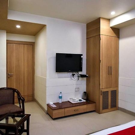 Hotel City Square Hisar Exterior photo